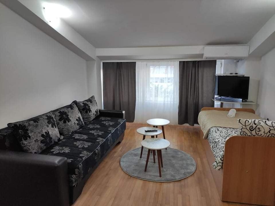 Apartment Stefan โอครีด ภายนอก รูปภาพ